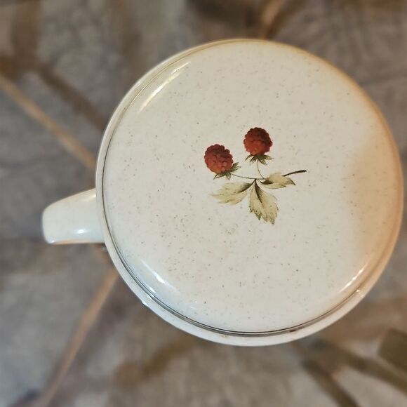 Vintage Royal Dalton Ceramic Creamer and Sugar Set with Fruit Design - Picture 4 of 8